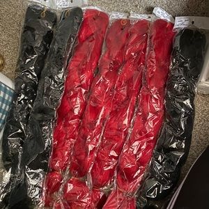 Braiding hair bundles